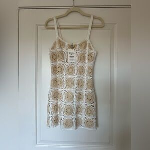 Zara NWT Crochet Mini Dress in White and Tan size M